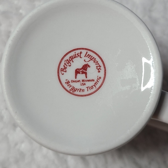 Norwegian Mug Bergquist Imports Red and White - Picture 5 of 7